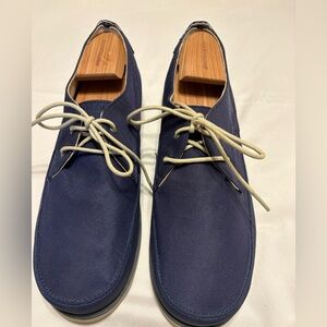 OluKai Honolulu Men's Navy Oxfords with Cream Laces Size 11